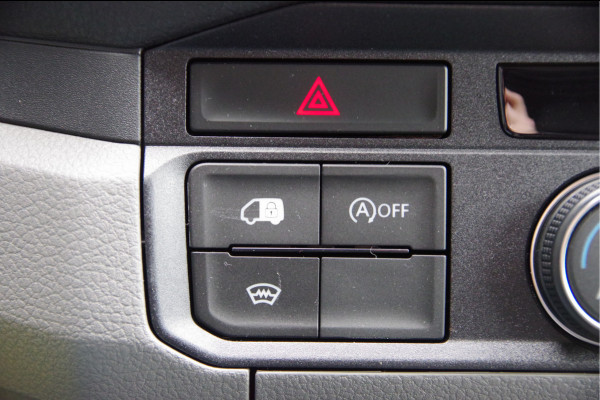 MAN TGE 35 3.140 2.0 L3H2 140PK AUT. LED, TREKHAAK, CAMERA, APPLE CARPLAY/ANDROID AUTO, CRUISE, VOORRUIT VERWARMING