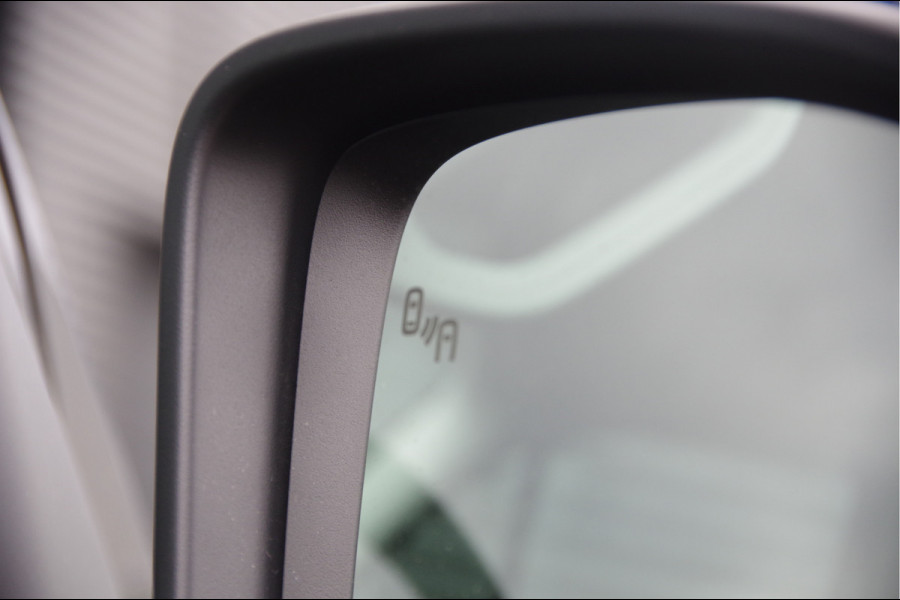 MAN TGE 35 3.140 2.0 L3H2 140PK AUT. LED, TREKHAAK, CAMERA, APPLE CARPLAY/ANDROID AUTO, CRUISE, VOORRUIT VERWARMING