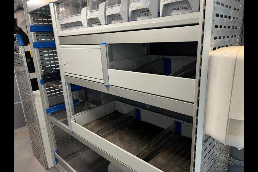 Ford Transit Servicewagen 2.0 TDCI 130pk euro6 L3H2 Trend Sortimo Inrichting Victron v230 Standkachel Trekhaak RIJKLAARPRIJS!