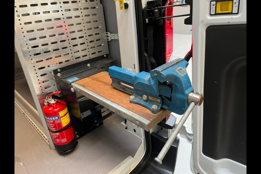 Ford Transit Servicewagen 2.0 TDCI 130pk euro6 L3H2 Trend Sortimo Inrichting Victron v230 Standkachel Trekhaak RIJKLAARPRIJS!