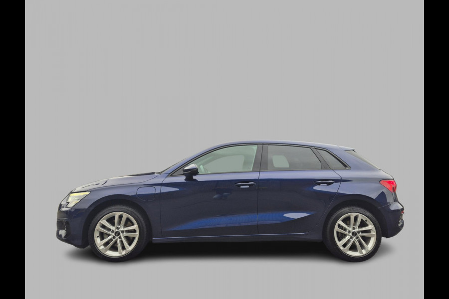 Audi A3 Sportback 40 TFSI e Buss. Ed. SOH 97% LED, Virtual, NAP