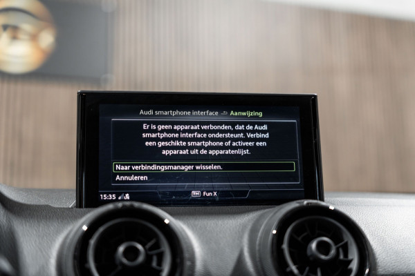 Audi Q2 35 TFSI CoD Sport S-Line DSG PANO NAVI PDC