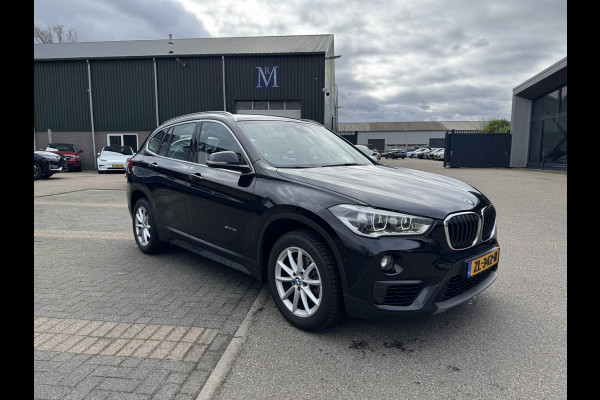 BMW X1 sDrive18i Executive LED| ELEKTRISCHE ACHTERKLEP| ACHTERUITRIJCAMERA| RIJKLAAR INCL. 12 MND BOVAG GARANTIE| PARKEERASSISTENT