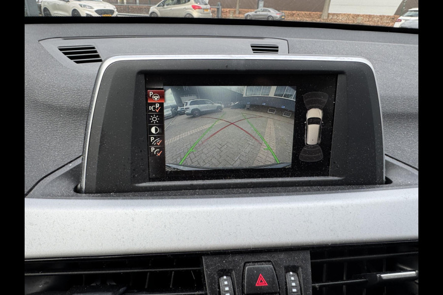 BMW X1 sDrive18i Executive LED| ELEKTRISCHE ACHTERKLEP| ACHTERUITRIJCAMERA| RIJKLAAR INCL. 12 MND BOVAG GARANTIE| PARKEERASSISTENT