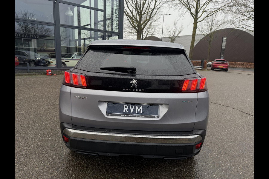 Peugeot 3008 1.6 Hybrid Allure pack 180pk VAN €28.900,- NU VOOR SLECHTS €24.877,- Uw LENTEVOORDEEL €4.023,- |PHEV| ACHTERUITRIJCAMERA| DODE HOEK SENSOR| ADAPTIVE CRUISE CONTROL| STANDKACHEL| RIJKLAAR! INCL 12 MND BOVAG GARANTIE