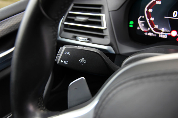 BMW X3 xDrive20i High Executive | Head-up | Trekhaak | Laser | ACC | Keyless