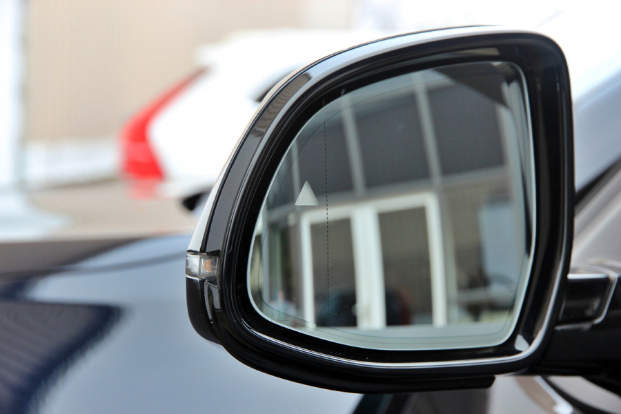 BMW X3 xDrive20i High Executive | Head-up | Trekhaak | Laser | ACC | Keyless