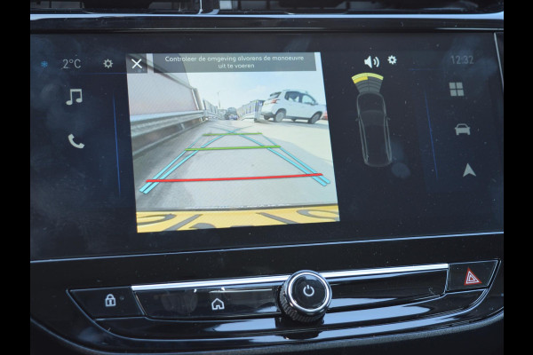 Opel Corsa Electric Long Range Business Edition 51 kWh PARKEERSENSOREN MET CAMERA | CLIMATE CONTROL | APPLE CARPLAY | DEMO