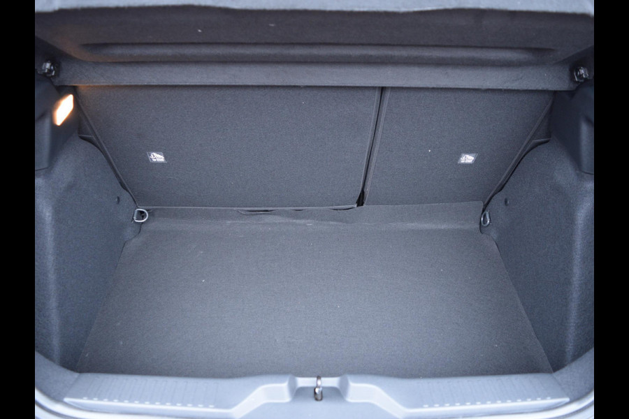 Citroën ë-C3 Max 113pk Comfort Range 44 kWh PARKEERSENSOREN MET CAMERA | LICHTMETALEN VELGEN | CLIMATE CONTROL| CRUISE CONTROL | DEMO