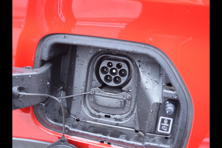 Citroën ë-C3 Max 113pk Comfort Range 44 kWh PARKEERSENSOREN MET CAMERA | LICHTMETALEN VELGEN | CLIMATE CONTROL| CRUISE CONTROL | DEMO