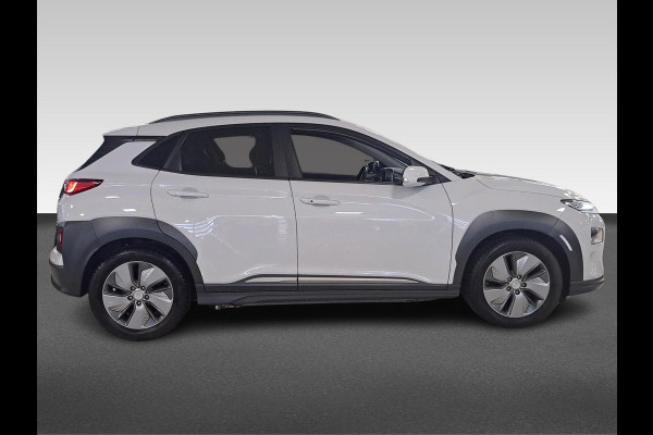 Hyundai Kona EV Premium 64 kWh