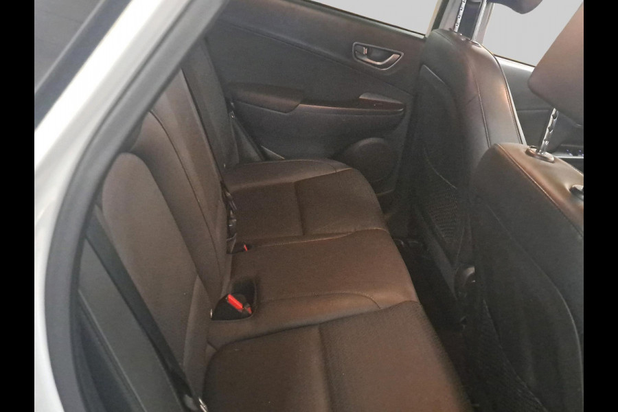 Hyundai Kona EV Premium 64 kWh