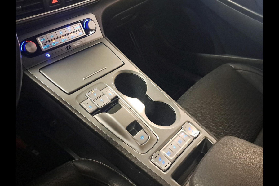 Hyundai Kona EV Premium 64 kWh
