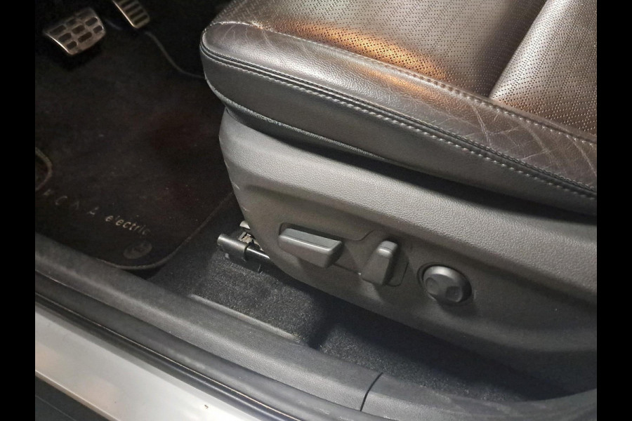 Hyundai Kona EV Premium 64 kWh