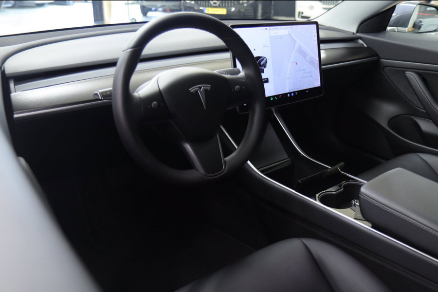 Tesla Model 3 Standard RWD Plus 60 kWh NAP/TREKHAAK/STOELVERWARMIN/VOL