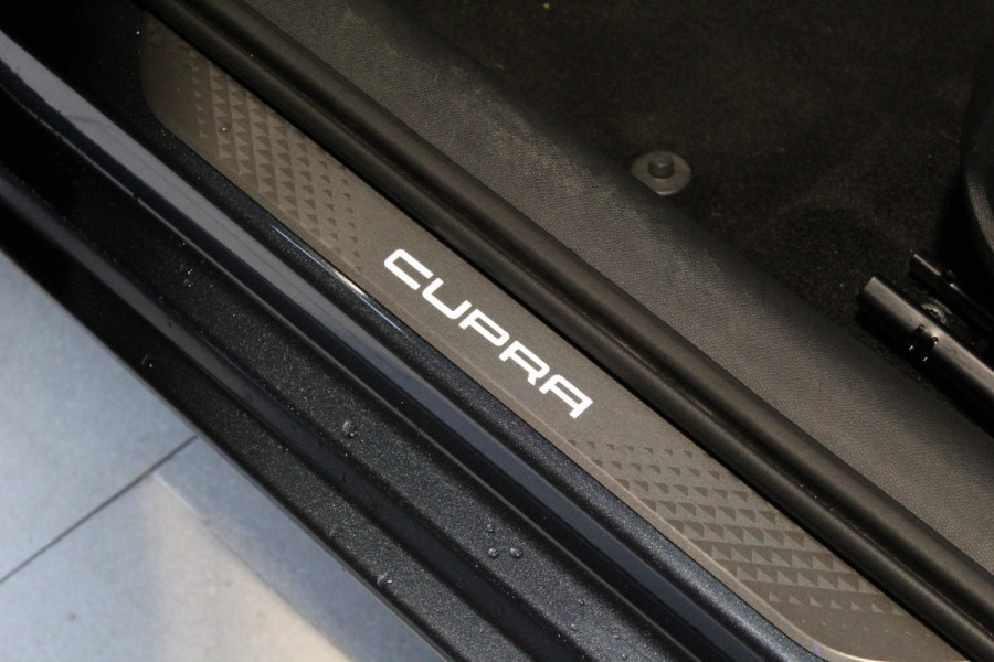 CUPRA Leon Sportstourer 1.5 TSI e-Hybrid Business | Virtual Cockpit | Driver.pack | Led | App Connect