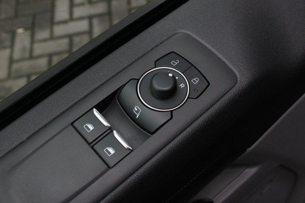 Ford E-Transit Cust. 340 L2H1 Limited 65 kWh 218PK / JB-EDIITON / CAMERA / 328KM RANGE / APPLE CARPLAY /DRIVERS-PACK /FULL OPTIONS