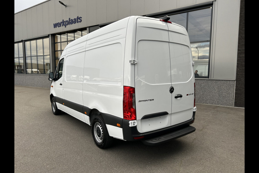 Mercedes-Benz Sprinter 317 CDI L2 H2 Pro Facelift / MBUX / Navigatie / Camera / Cruise control / Airco / 270 Graden achterdeuren
