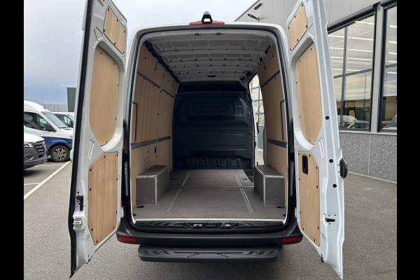 Mercedes-Benz Sprinter 317 CDI L2 H2 Pro Facelift / MBUX / Navigatie / Camera / Cruise control / Airco / 270 Graden achterdeuren