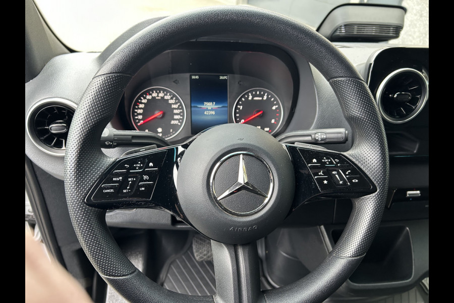 Mercedes-Benz Sprinter 317 CDI L2 H2 Pro Facelift / MBUX / Navigatie / Camera / Cruise control / Airco / 270 Graden achterdeuren