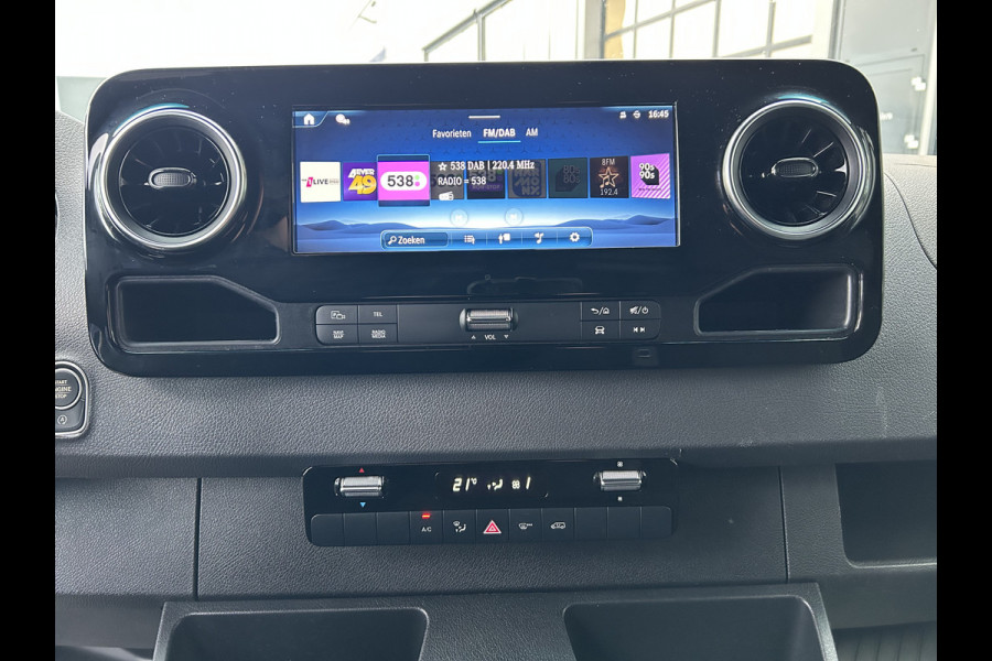Mercedes-Benz Sprinter 317 CDI L2 H2 Pro Facelift / MBUX / Navigatie / Camera / Cruise control / Airco / 270 Graden achterdeuren