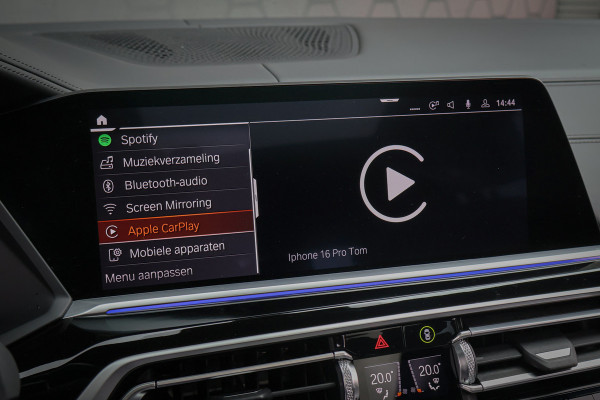 BMW X7 xDrive40i High Executive | 7 ZITS | SKYLOUNGE | ADAPTIVE | LASERLIGHTS | NAPA LEER | TREKHAAK | STOEL & STUURVERWARMING | PRIVAC