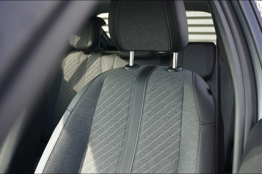 Peugeot 208 100PK Allure Pack AUTOMAAT | NAVI | LUXE