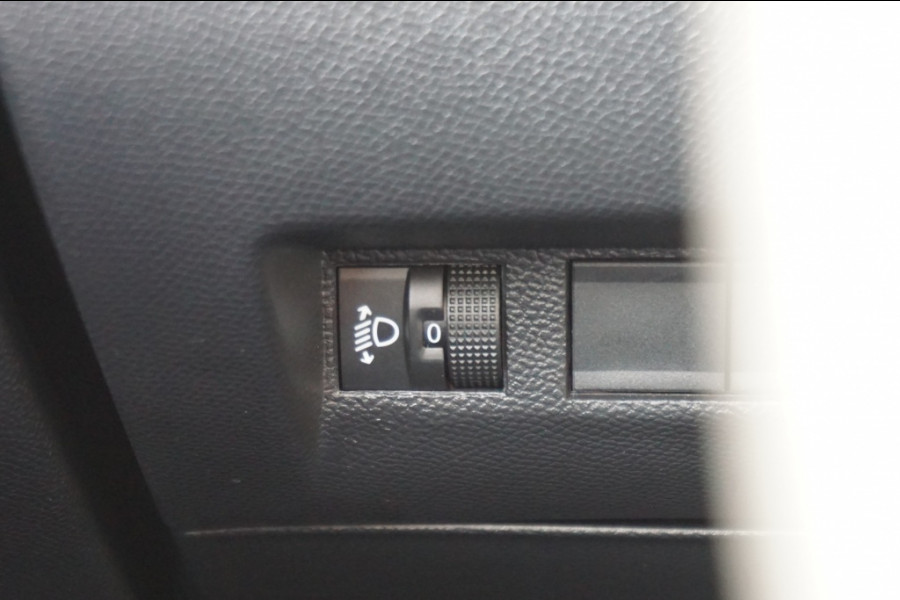 Peugeot 208 100PK Allure Pack AUTOMAAT | NAVI | LUXE