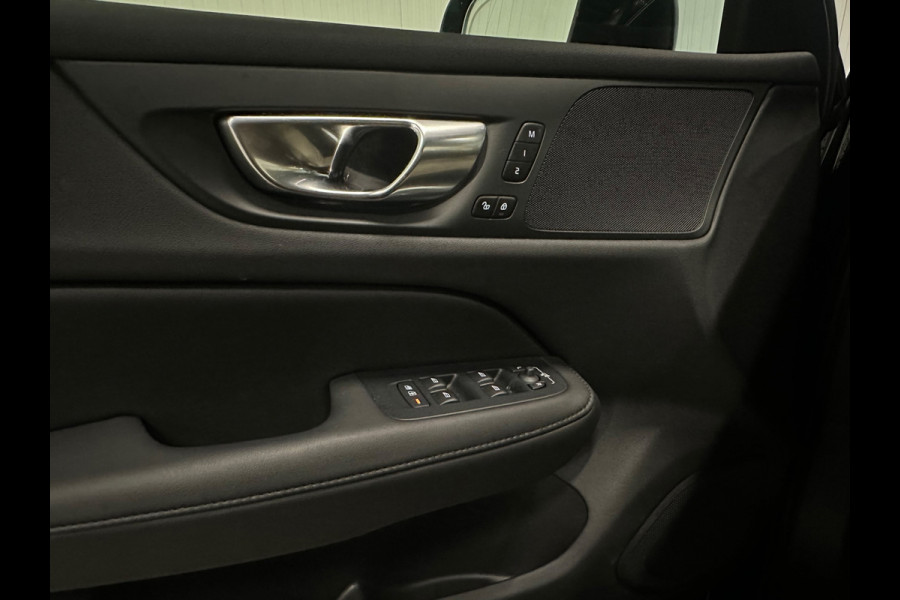 Volvo V60 2.0 T6 Plug-in hybrid AWD Plus Dark | NAP | BLACK EDITION | CAMERA | MEMORY SEATS
