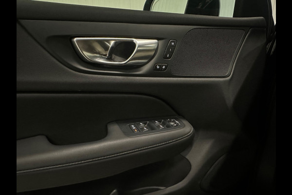 Volvo V60 2.0 T6 Plug-in hybrid AWD Plus Dark | NAP | BLACK EDITION | CAMERA | MEMORY SEATS