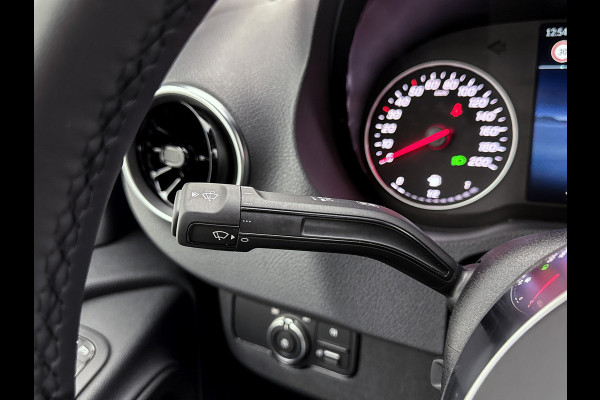 Mercedes-Benz Sprinter 317 1.9 CDI L3H2 Select Navigatie 3500kg trekhaak Stoel en stuurverwarming Parkeerpakket Betimmering