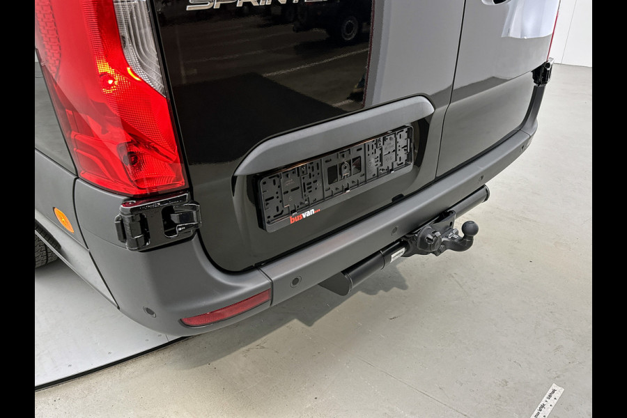 Mercedes-Benz Sprinter 317 1.9 CDI L3H2 Select Navigatie 3500kg trekhaak Stoel en stuurverwarming Parkeerpakket Betimmering