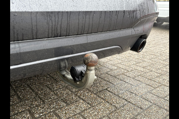 BMW X3 xDrive30e M Sport Plug-in Hybride | PHEV | Elek. Trekhaak | 20 inch | M pakket | Stoelverwarming | Shadowline Exterior | Adaptive Led verlichting | Hifi | Volledig digitaal instrumentenpaneel