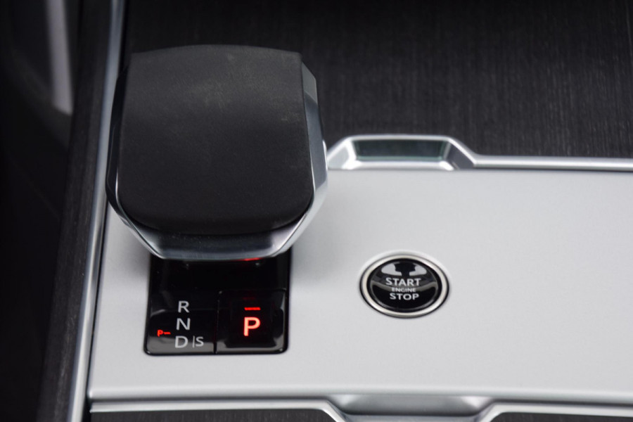 Land Rover Range Rover P550e HSE PHEV