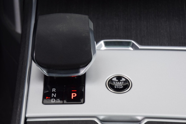 Land Rover Range Rover P550e HSE PHEV