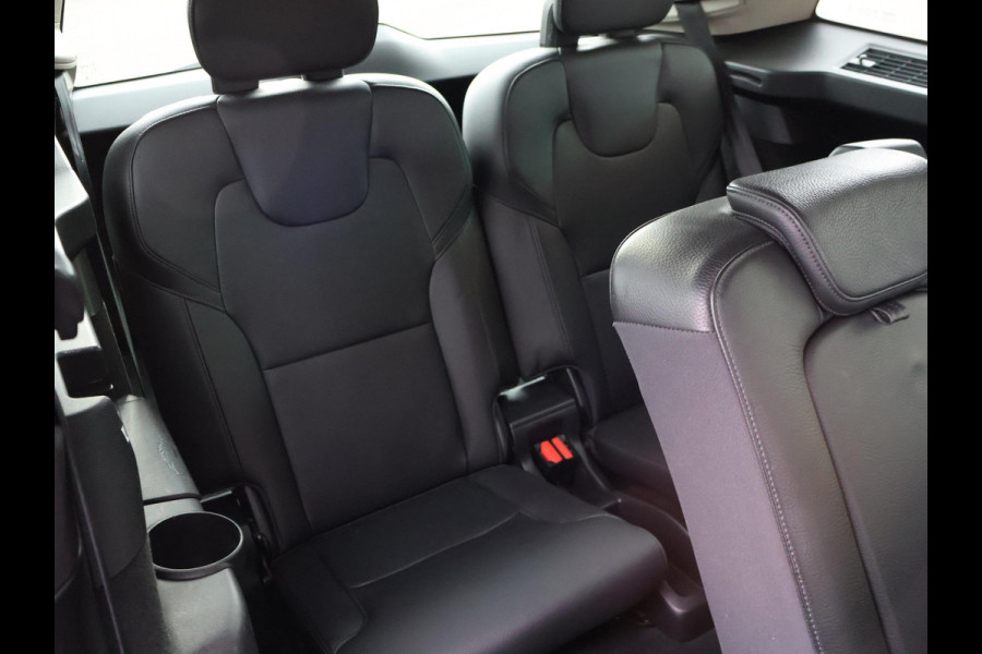 Volvo XC90 2.0 D4 190 PK AWD AUT. 7-PERS. + CARPLAY | TREKHAAK 1800 KG | ADAPTIVE CRUISE | LEDER | 20 INCH | STOELVERW.