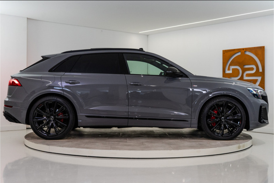 Audi Q8 60 TFSI E Quattro S-Edition Competition 490PK 2026 | Nardo | 3D B&O | Pano | VOL! 5 JAAR FABR. GARANTIE