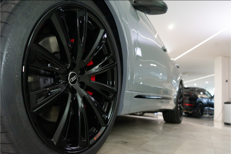 Audi Q8 60 TFSI E Quattro S-Edition Competition 490PK 2026 | Nardo | 3D B&O | Pano | VOL! 5 JAAR FABR. GARANTIE