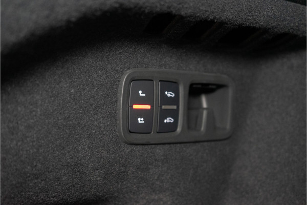 Audi Q8 60 TFSI E Quattro S-Edition Competition 490PK 2026 | Nardo | 3D B&O | Pano | VOL! 5 JAAR FABR. GARANTIE