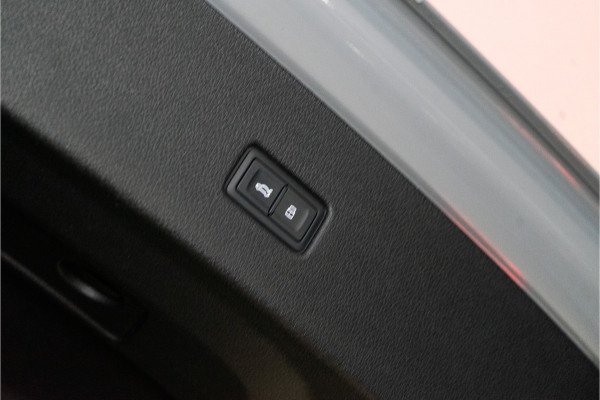 Audi Q8 60 TFSI E Quattro S-Edition Competition 490PK 2026 | Nardo | 3D B&O | Pano | VOL! 5 JAAR FABR. GARANTIE