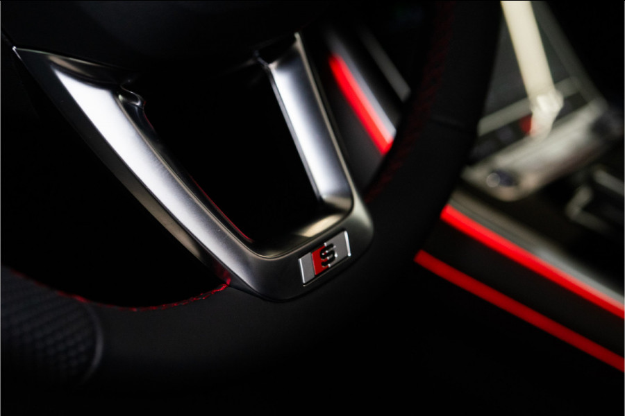 Audi Q8 60 TFSI E Quattro S-Edition Competition 490PK 2026 | Nardo | 3D B&O | Pano | VOL! 5 JAAR FABR. GARANTIE