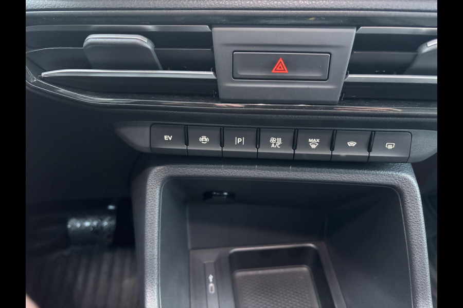 Ford Tourneo Connect 1.5 EcoBoost PHEV L2 Limited 150pk  | 7 persoons | Achteruitrijcamera | Navigatiesysteem