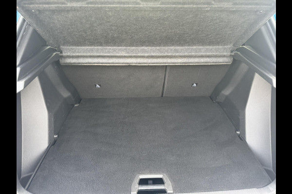 Peugeot e-2008 EV Allure 50 kWh 136pk Stoelverwarming