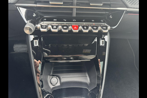 Peugeot e-2008 EV Allure 50 kWh 136pk Stoelverwarming