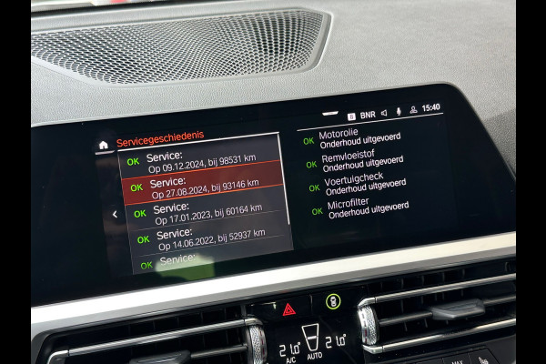 BMW 3-serie 330i High Executive Aut Leer Navi Carplay
