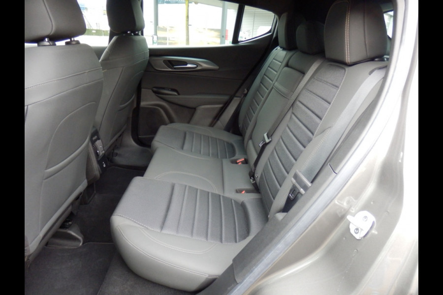 Alfa Romeo Tonale 1.3T PHEV Ti 280 pk. I Hybride I Camera I Adapt. cruise contr. I