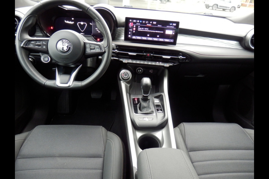 Alfa Romeo Tonale 1.3T PHEV Ti 280 pk. I Hybride I Camera I Adapt. cruise contr. I