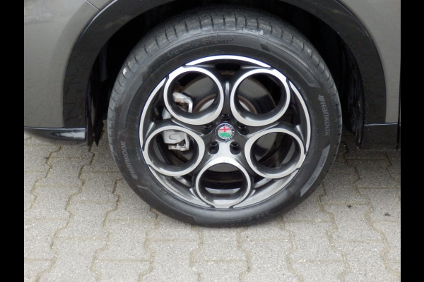 Alfa Romeo Tonale 1.3T PHEV Ti 280 pk. I Hybride I Camera I Adapt. cruise contr. I