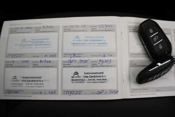 Citroën C4 1.2 Puretech Shine |Navi|Camera|Trekhaak|