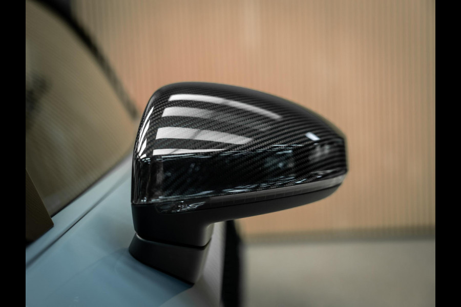 Audi R8 Spyder 5.2 FSI performance S tron. quat. Spyder Volledig Carbon | Audi R8 Performance Sportstoelen | fabrieksgarntie t/m 04-27